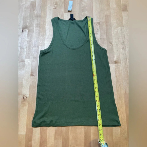 J. Crew NWT Green Olive Scoop-neck Size XXL Women’s 1993 Favorite Tank Ribbed - Picture 12 of 12